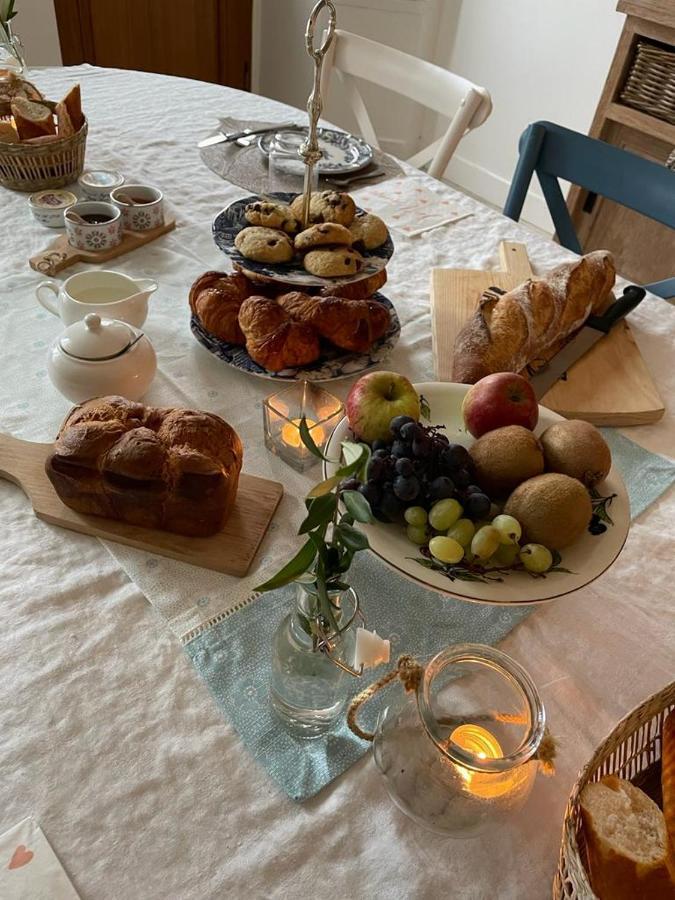 Le Clos Du Bas Courtil Guesthouse B&B Omaha Beach Osmanville Екстериор снимка